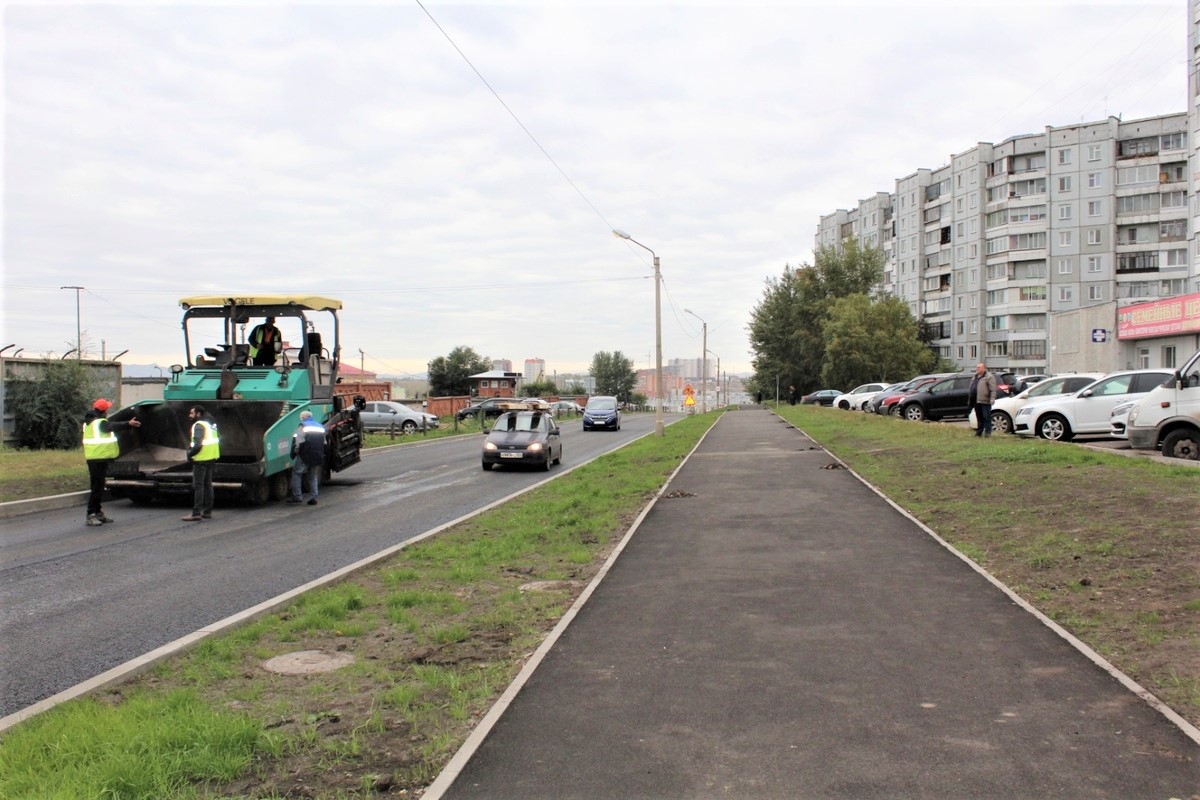 Ход дорожных работ в красноярском Солнечном проинспектировал первый  замглавы города Вадим Войцеховский — Новости Красноярска на 7 канале