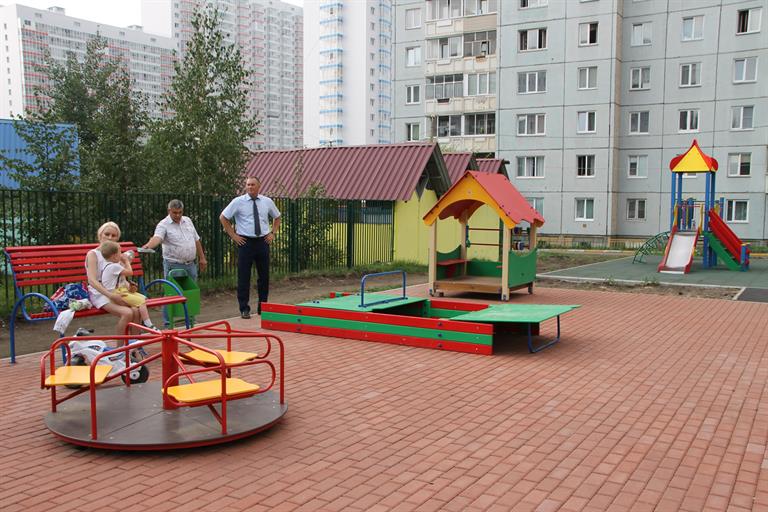 детская площадка.jpg