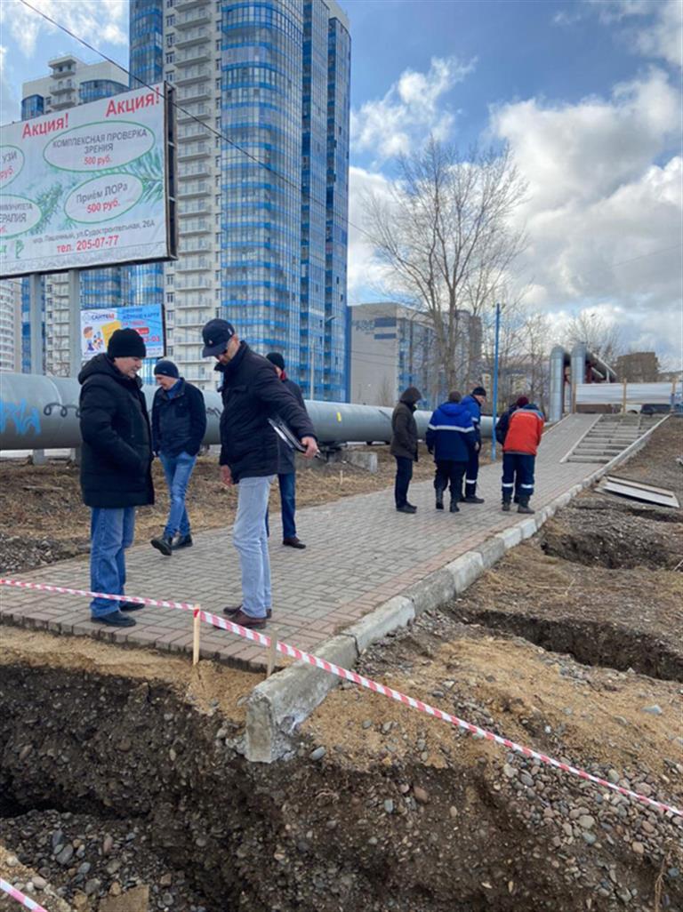 На Абаканской протоке начались работы по восстановлению последней  водопропускной трубы - Новости - Официальный сайт администрации города  Красноярска