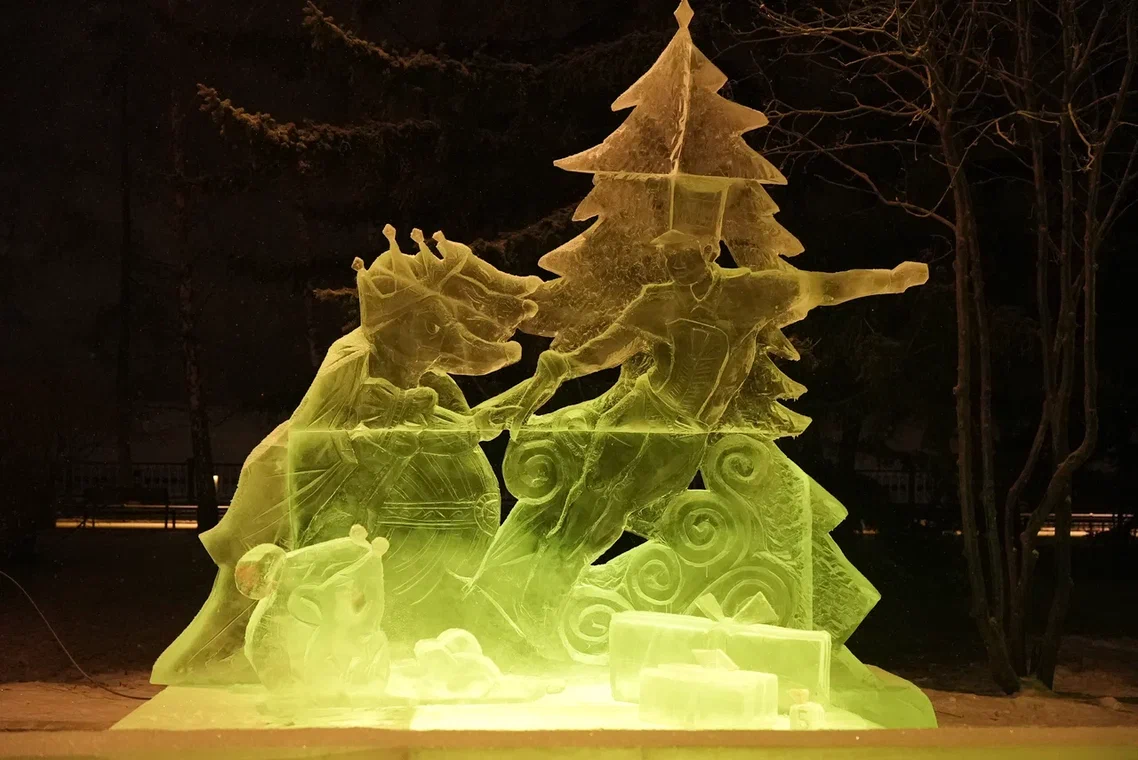 Magic Ice of Siberia_Youth Competition_December 2024_Winners_sculpture.jpg